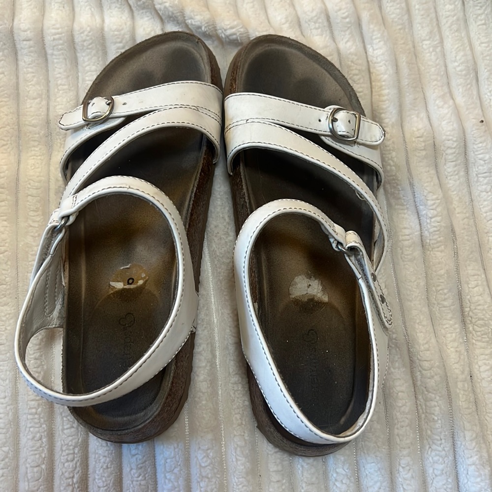 White straps Birkenstock style sandal. Women’s size 8